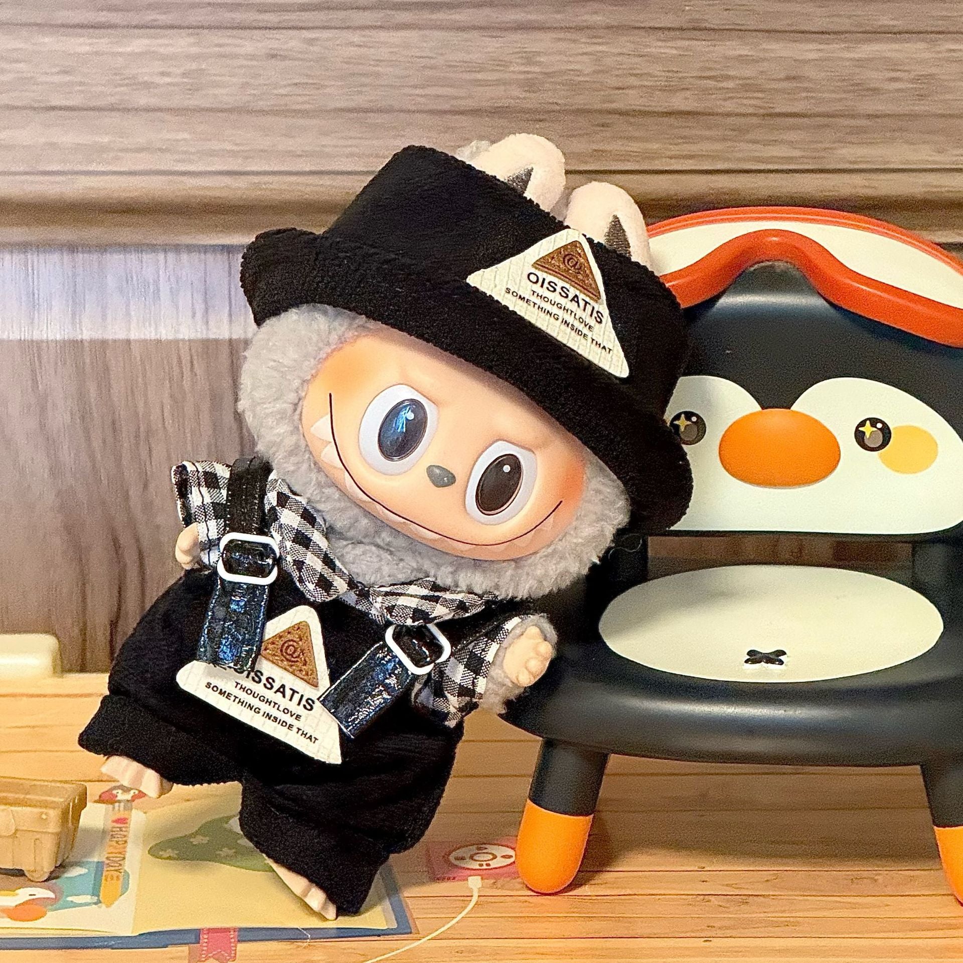 Labubu Sitting Party Doll Clothes First and Second Generation Blind Box Use Labubu Clothes Plush Vinyl Face