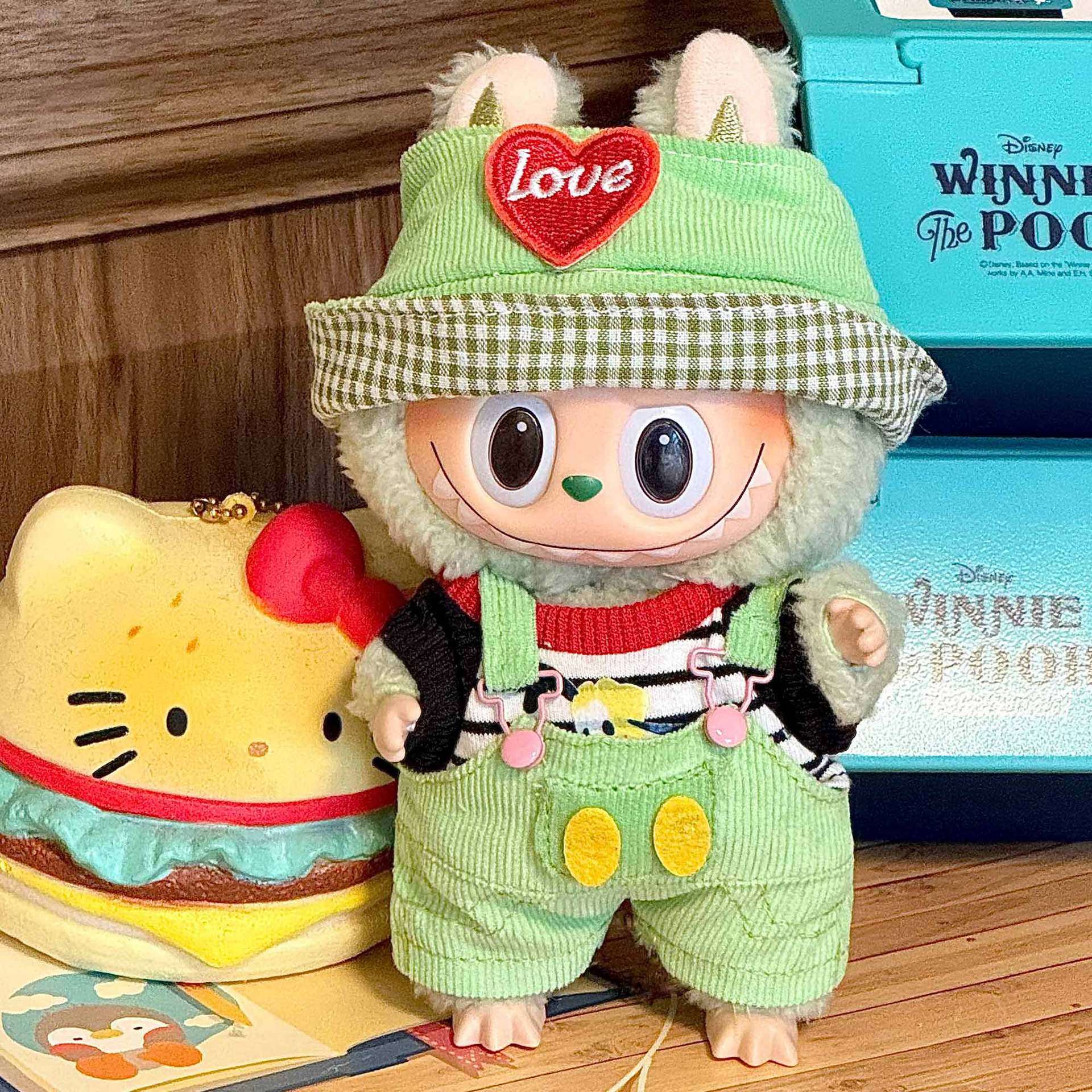 Labubu Sitting Party Doll Clothes First and Second Generation Blind Box Use Labubu Clothes Plush Vinyl Face